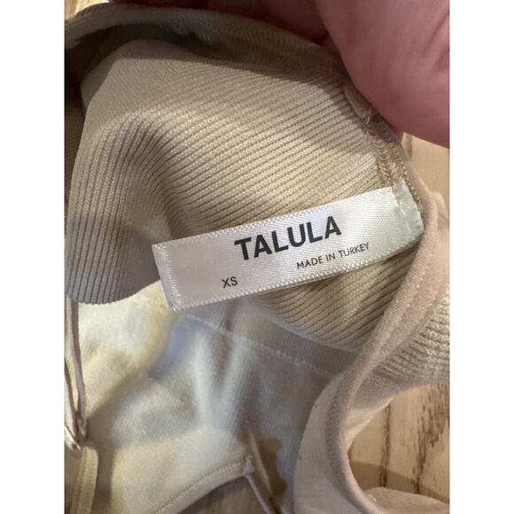 Aritzia Talula Ribbed Bra Top Womens XSmall beige - Picture 4 of 5